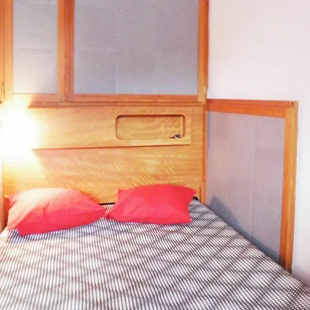 On The French Riviera With Balcony, 150m From The Beach! Hyeres